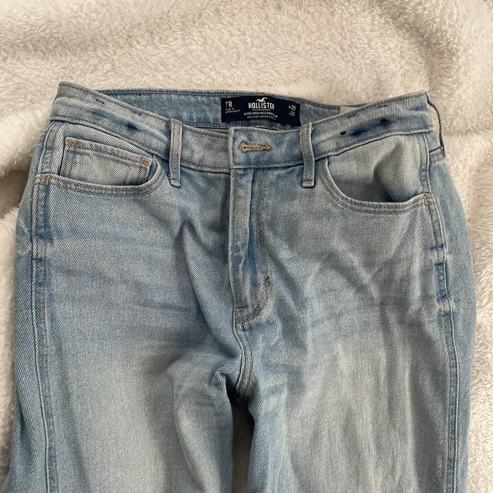 Hollister Mom Jeans